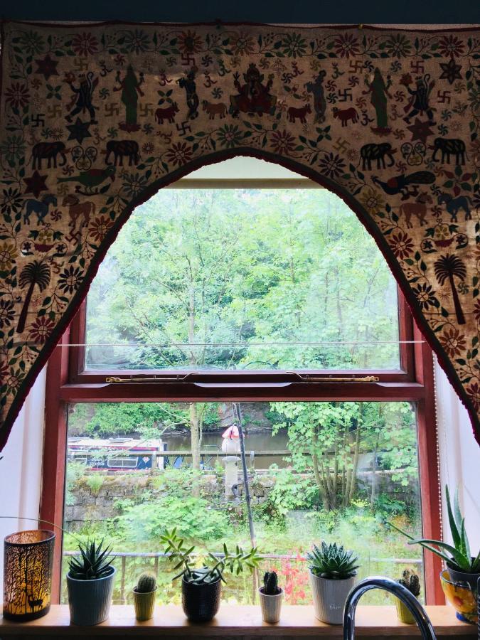 Beautiful Riverside Home, Hebden Bridge, Woodland Views, Sleeps 2 - 9 Ngoại thất bức ảnh
