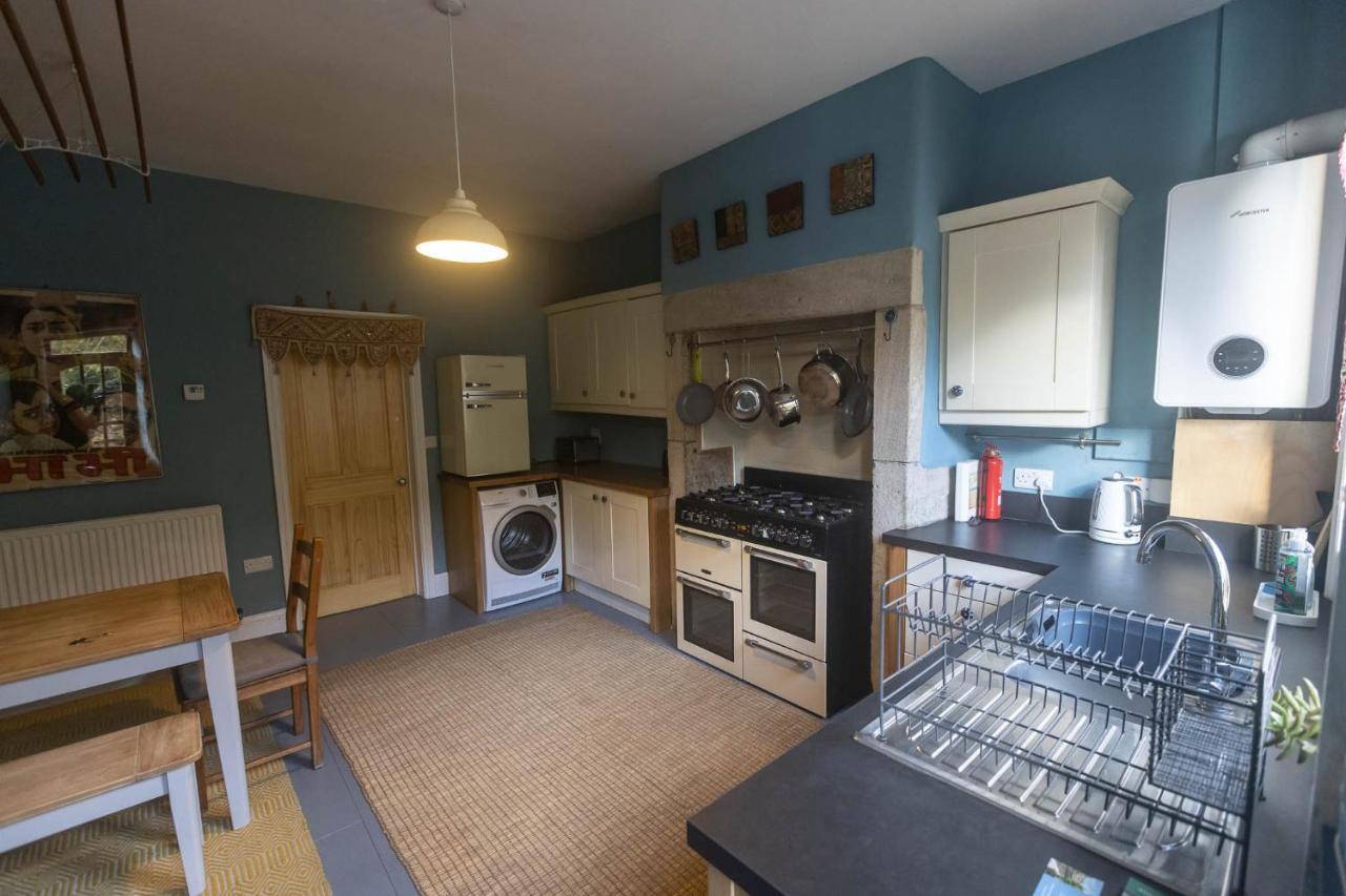 Beautiful Riverside Home, Hebden Bridge, Woodland Views, Sleeps 2 - 9 Ngoại thất bức ảnh