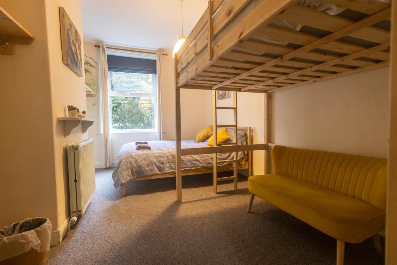 Beautiful Riverside Home, Hebden Bridge, Woodland Views, Sleeps 2 - 9 Ngoại thất bức ảnh